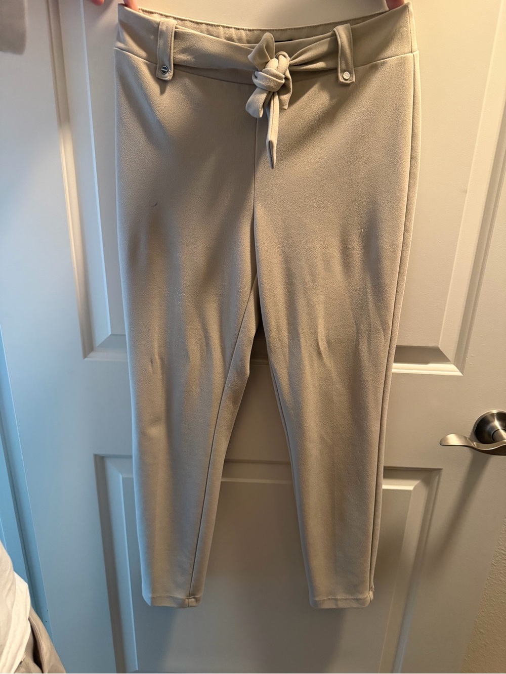 Soho Cream Tie-Front Knit Pants